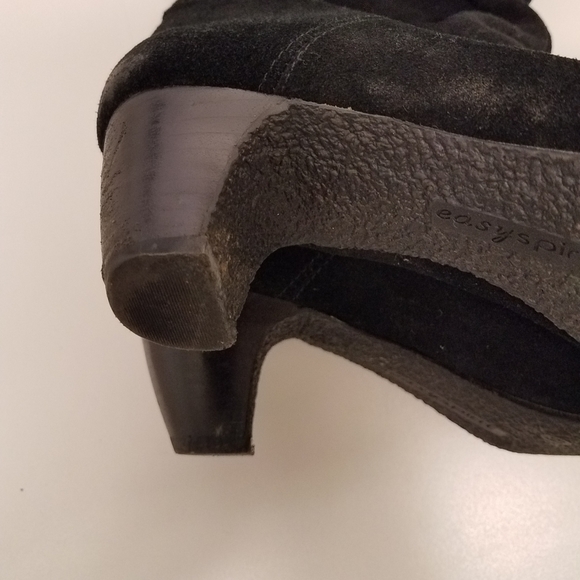 Women's Black Suede Knee Boots - Picture 8 of 12